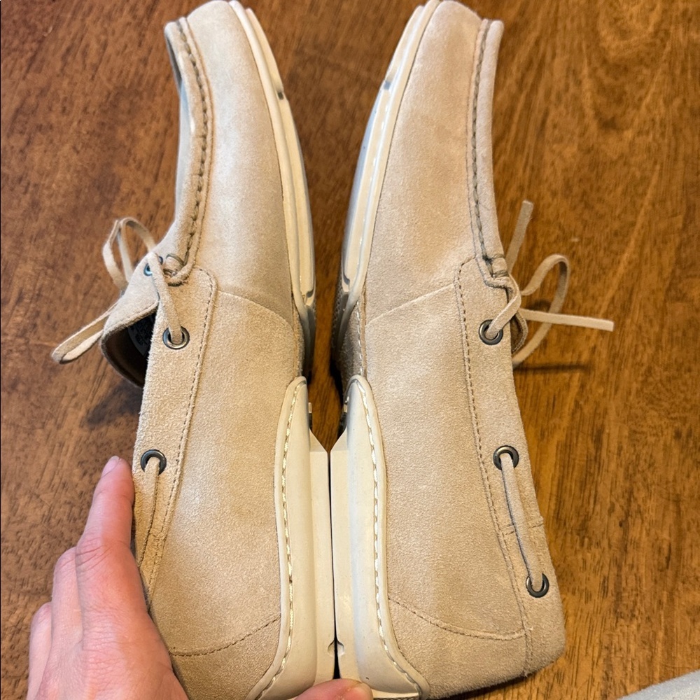 Rockport Men's Light Beige Suede Driving Moccasin Shoe - Picture 3 of 6